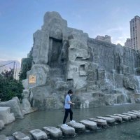 走马(热度:217)由丫头·翻唱，原唱歌手陈粒